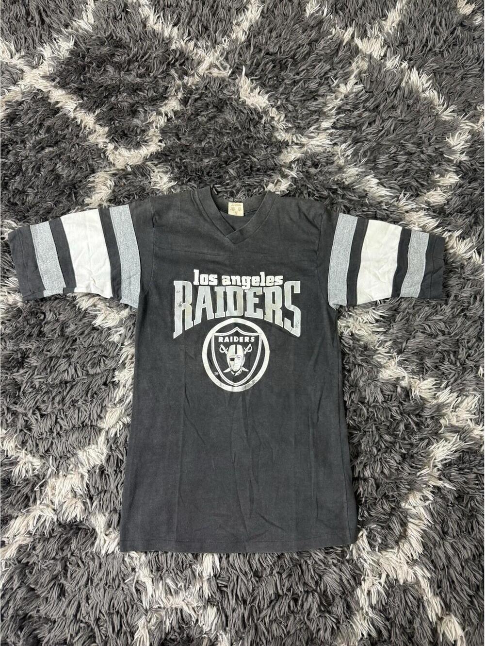 Vintage 90s Los Angeles Raiders T Shirt Men’s Small Logo 7 Short Sleeve Grail